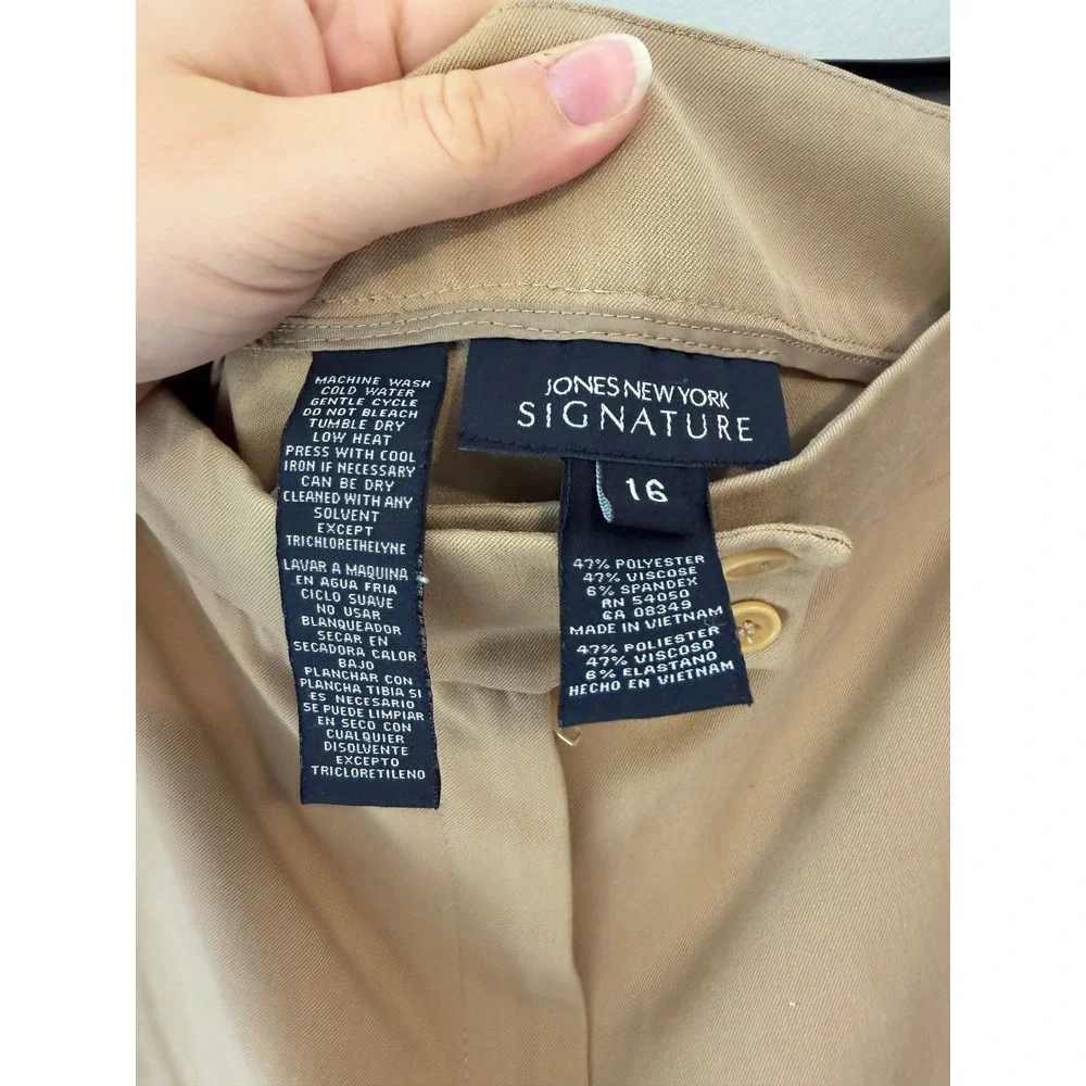 Jones New York Signature Tan Khaki Straight Leg Dress Pants Size 16 Professional